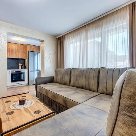 Rhodope Escape Spacious 1Br, Mountain View & Free Parking アパート
