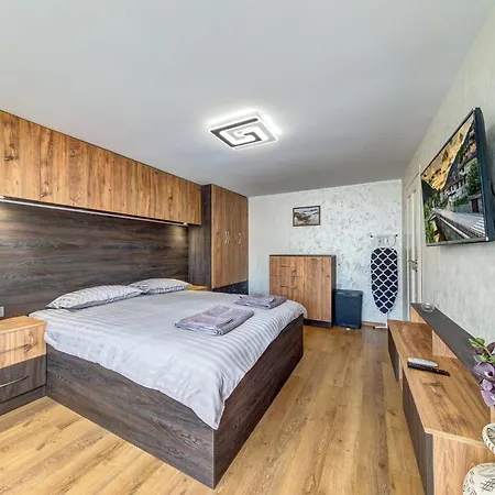 Rhodope Escape Spacious 1Br, Mountain View & Free Parking アパート